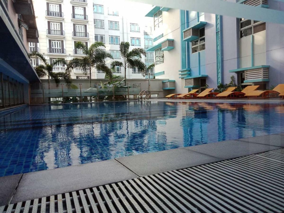 Chillax Studio 101 Newport Boulevard มะนิลา ภายนอก รูปภาพ