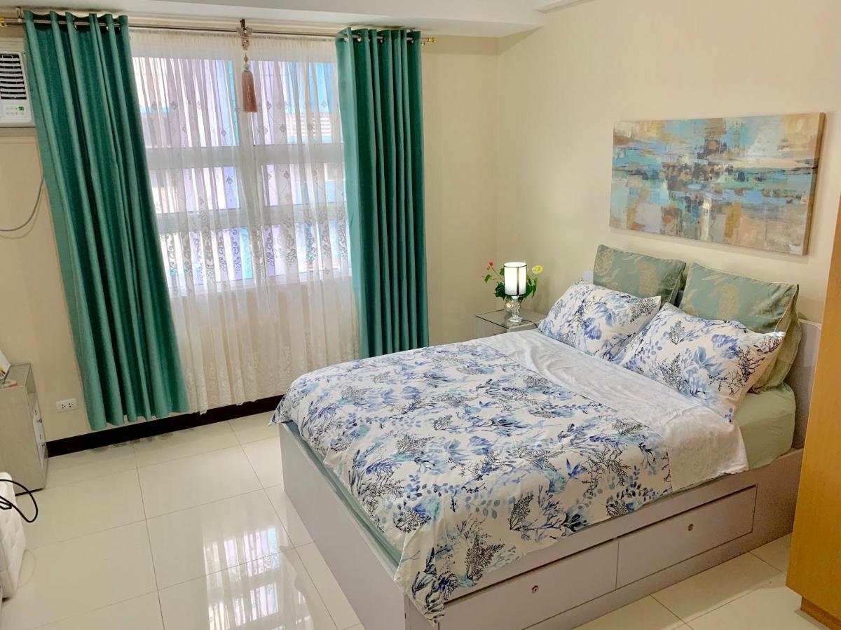 Chillax Studio 101 Newport Boulevard มะนิลา ภายนอก รูปภาพ
